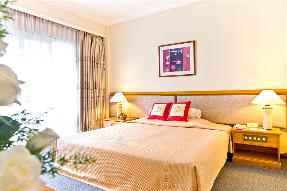 Bong Sen Annex Hotel Хошимин Экстерьер фото